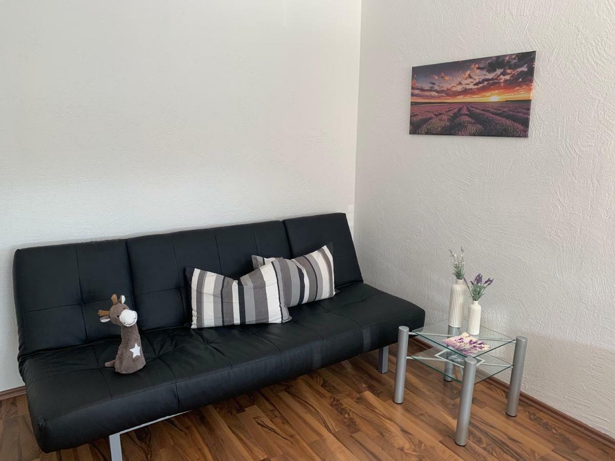 Schoene Wohnung In Roefingen Rofingen Екстериор снимка